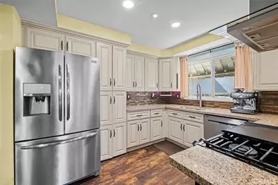 1445 Del Norte Drive, Corona, CA 92879 - Photo 16