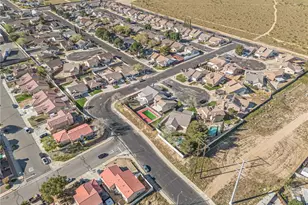 12269 Stonegate Cir, Victorville, CA 92392 - Photo 38