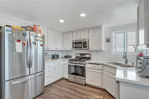 12269 Stonegate Cir, Victorville, CA 92392 - Photo 16