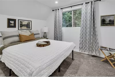 377 Hillside, Lake Arrowhead, CA 92352 - Photo 18