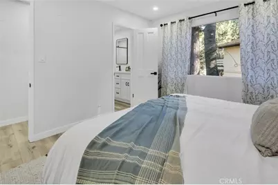 377 Hillside, Lake Arrowhead, CA 92352 - Photo 12