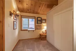 875 Santa Barbara, Sugarloaf, CA 92386 - Photo 32