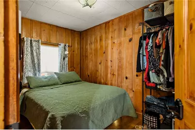 32135 West Drive, Running Springs, CA 92382 - Photo 20