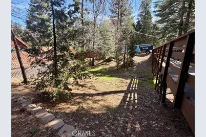 32135 West Drive, Running Springs, CA 92382 - Photo 34