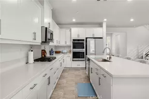 16776 Tulip Tree St, Fontana, CA 92336 - Photo 14