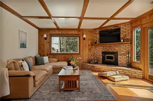 915 Trinity, Lake Arrowhead, CA 92352 - Photo 10