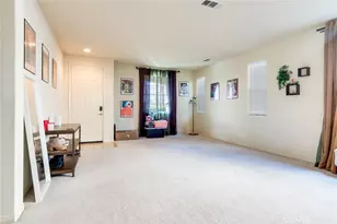 18086 Tanzanite, San Bernardino, CA 92407 - Photo 2