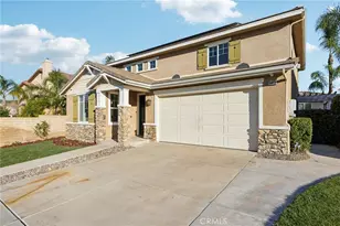 19813 Alyssa Dr, Newhall, CA 91321 - Photo 2