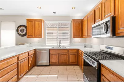 1318 S Bay Hill, Banning, CA 92220 - Photo 12