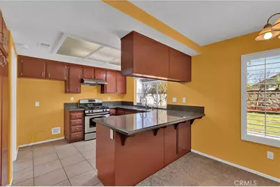 1949 Lockwood, Corona, CA 92881 - Photo 6