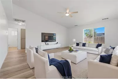 1921 S Kerckhoff Way, Hanford, CA 93230 - Photo 4