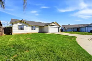 1921 S Kerckhoff Way, Hanford, CA 93230 - Photo 2