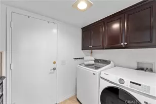 1720 San Alvarado Cir, Corona, CA 92882 - Photo 34