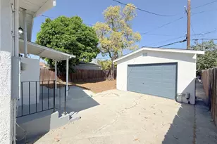 923 E 97th St, Los Angeles, CA 90002 - Photo 20