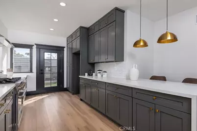 2274 W 21st Street, Los Angeles, CA 90018 - Photo 14