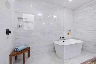 3825 Edgehill Drive, Los Angeles, CA 90008 - Photo 22