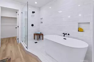 3825 Edgehill Dr, Los Angeles, CA 90008 - Photo 20