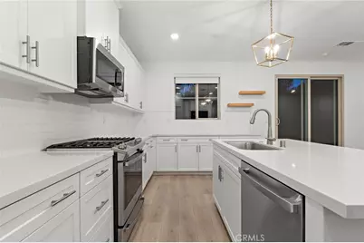 3950 Satsuma, Corona, CA 92883 - Photo 10