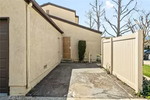 282 Parkview Dr, Lake Elsinore, CA 92530 - Photo 4