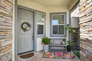 34216 Pinehurst Dr, Yucaipa, CA 92399 - Photo 2