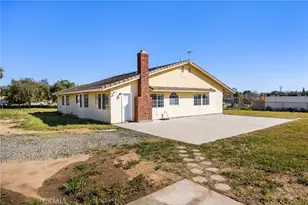 21725 Pinewood, Perris, CA 92570 - Photo 58