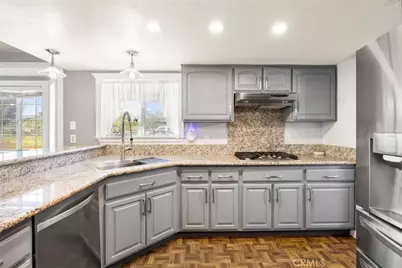 21725 Pinewood, Perris, CA 92570 - Photo 18