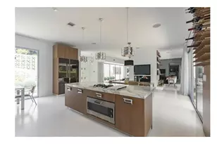 1030 San Rafael Ln, Pasadena, CA 91105 - Photo 16