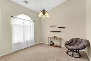 8250 Snow Cap, Pinon Hills, CA 92372 - Photo 22