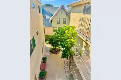 401 W 5th #3C, Long Beach, CA 90802 - Photo 12