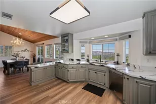 28738 Bryce Dr, Lake Arrowhead, CA 92352 - Photo 8