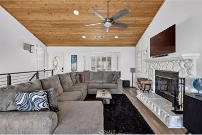 28738 Bryce Drive, Lake Arrowhead, CA 92352 - Photo 6