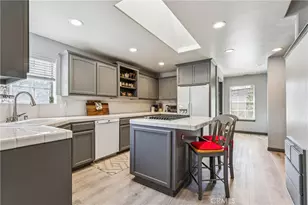 27487 North Bay, Lake Arrowhead, CA 92352 - Photo 12