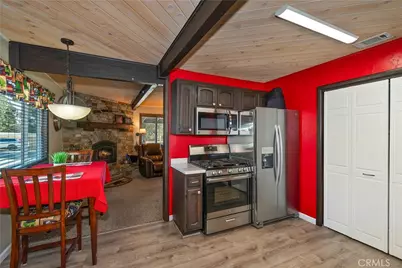 437 San Martin, Big Bear City, CA 92314 - Photo 8