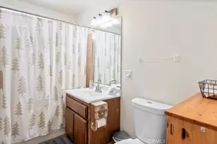 921 Wendy, Big Bear City, CA 92314 - Photo 16