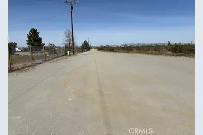 1290 Highway 18, Pinon Hills, CA 92372 - Photo 6