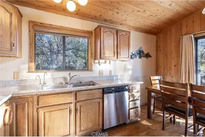 846 Menlo, Big Bear Lake, CA 92315 - Photo 46