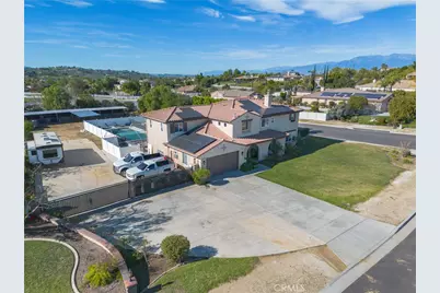 17797 Canyonwood Drive, Riverside, CA 92504 - Photo 4