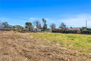28216 Eucalyptus, Highland, CA 92346 - Photo 40