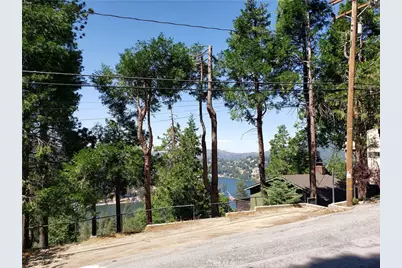 24240 Bernard Drive, Crestline, CA 92325 - Photo 18