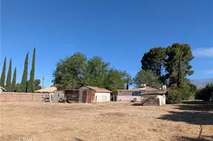 2112 2112 W Westward Ave, Banning, CA 92220 - Photo 10