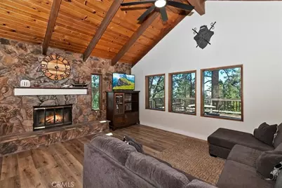 30573 Live Oak, Running Springs, CA 92382 - Photo 14