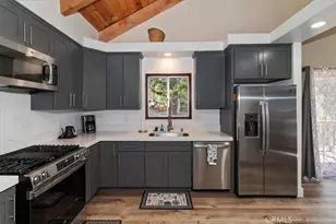 30573 Live Oak, Running Springs, CA 92382 - Photo 18