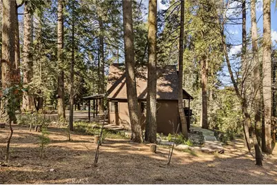 27902 Squirrel, Lake Arrowhead, CA 92352 - Photo 36