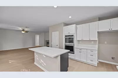 1728 Tamarron, Corona, CA 92883 - Photo 14