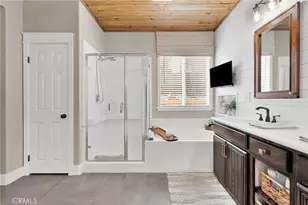 13817 Grant Way, Oak Hills, CA 92344 - Photo 28