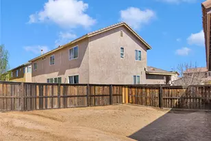 13817 Grant Way, Oak Hills, CA 92344 - Photo 42