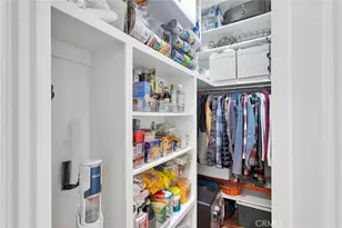 13817 Grant Way, Oak Hills, CA 92344 - Photo 6