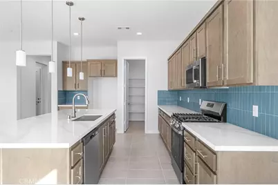 6318 Rainy Pass, Hesperia, CA 92345 - Photo 2