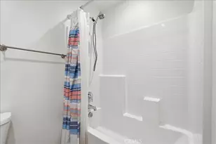 1207 Garnet Ct, Colton, CA 92324 - Photo 24