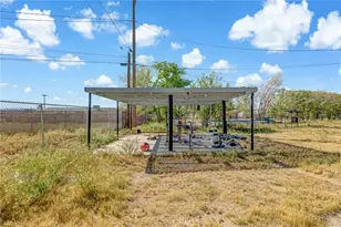 28801 Howard Rd, Barstow, CA 92311 - Photo 16